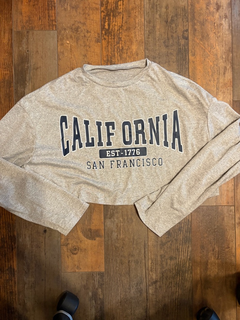 Women’s SHEIN California crop top size medium